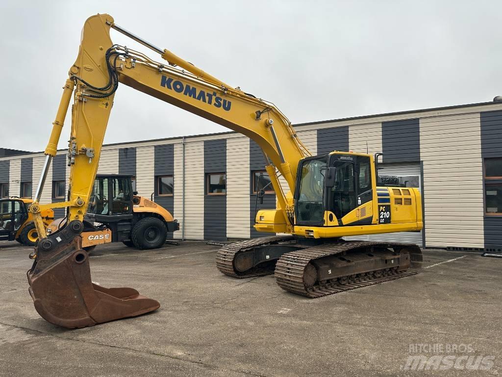 Komatsu PC210LC-11 Vikšriniai ekskavatoriai