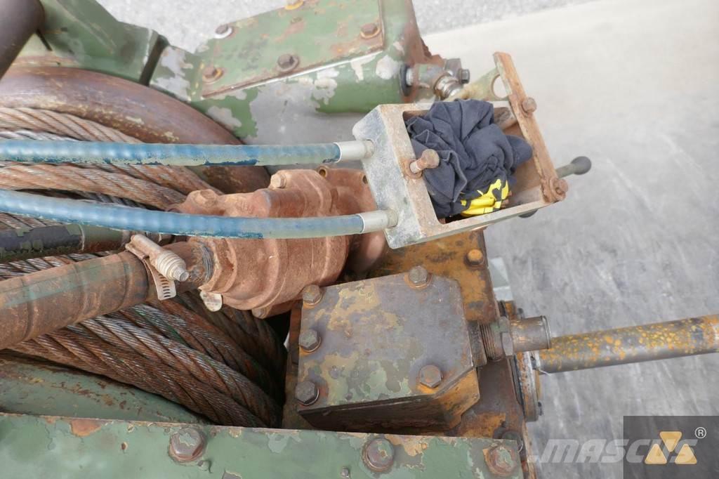 Hyster D7K Kiti naudoti statybos komponentai