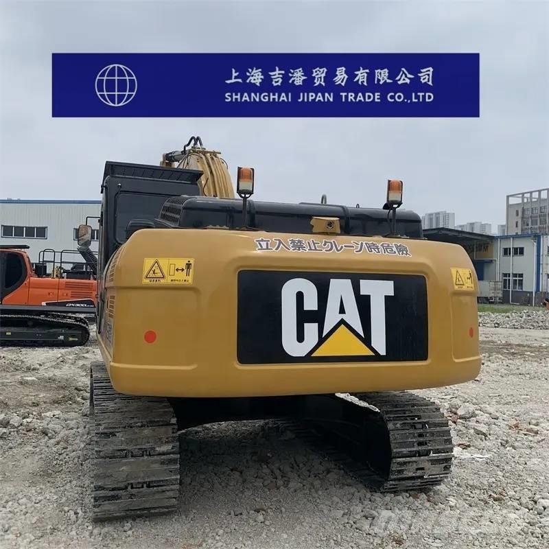 CAT 324 D Vikšriniai ekskavatoriai