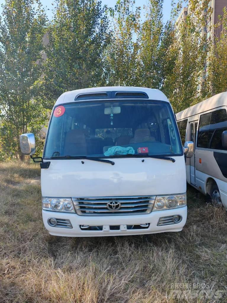 Toyota Coaster Tarpmiestiniai autobusai