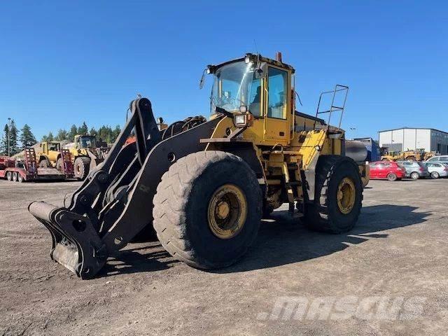 Volvo L220D Naudoti ratiniai krautuvai