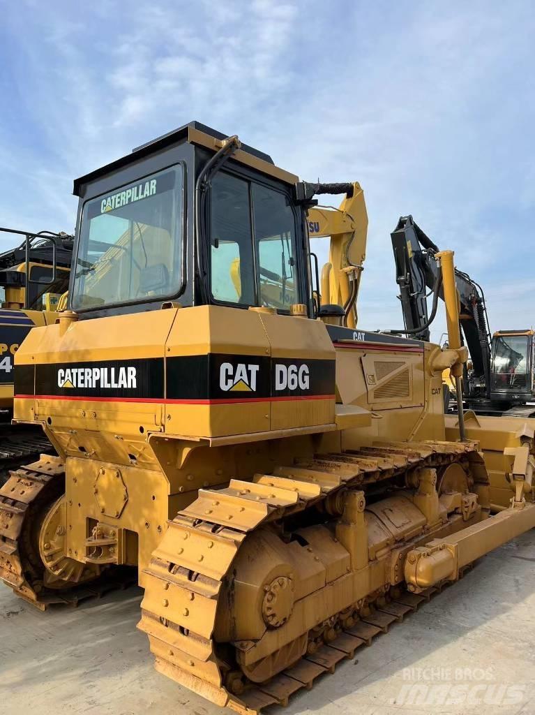 CAT D 6 G Vikšriniai buldozeriai