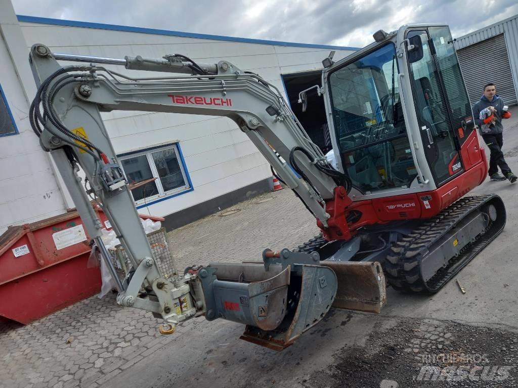 Takeuchi TB 240 Mini ekskavatoriai < 7 t