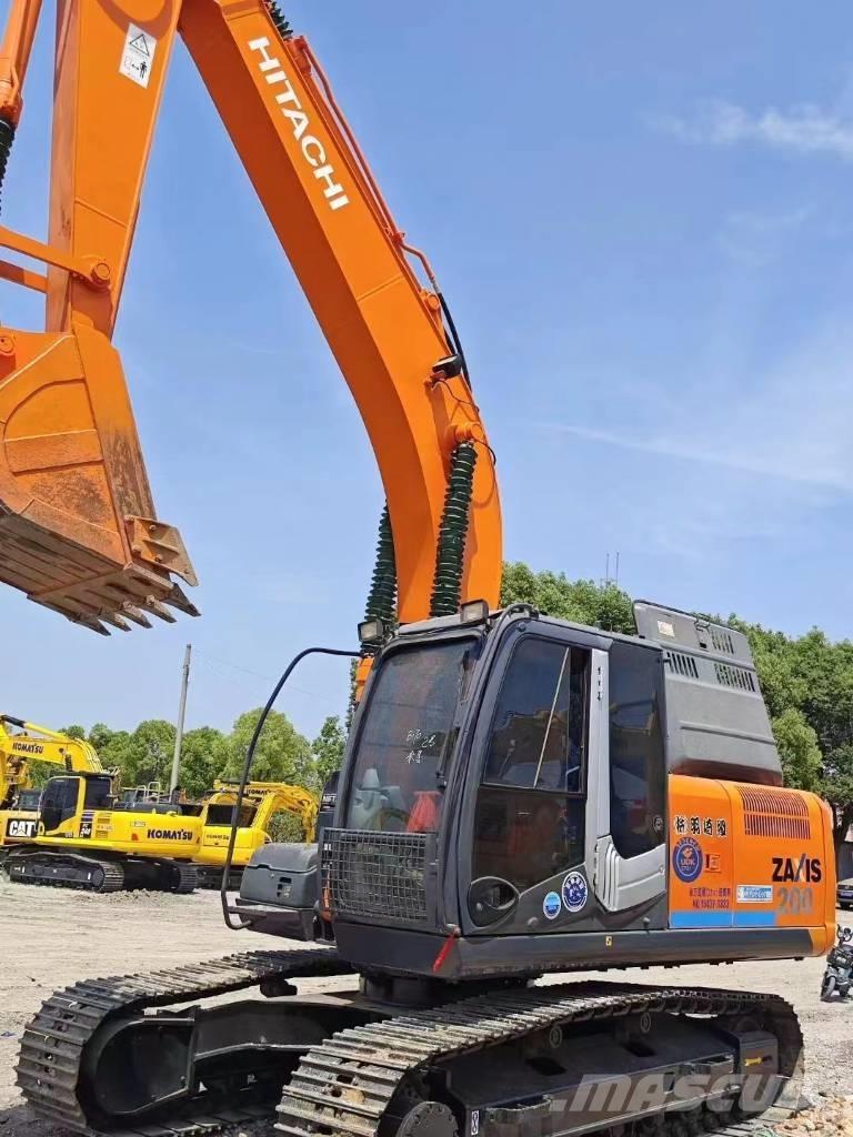 Hitachi ZX200 Vikšriniai ekskavatoriai