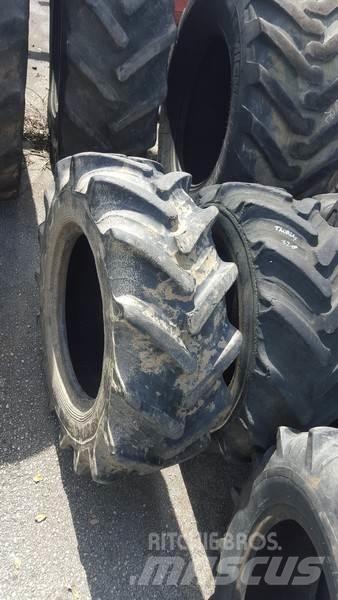  Pneus 320/70R20 Padangos, ratai ir ratlankiai