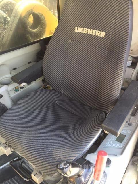 Liebherr R 974 C Vikšriniai ekskavatoriai
