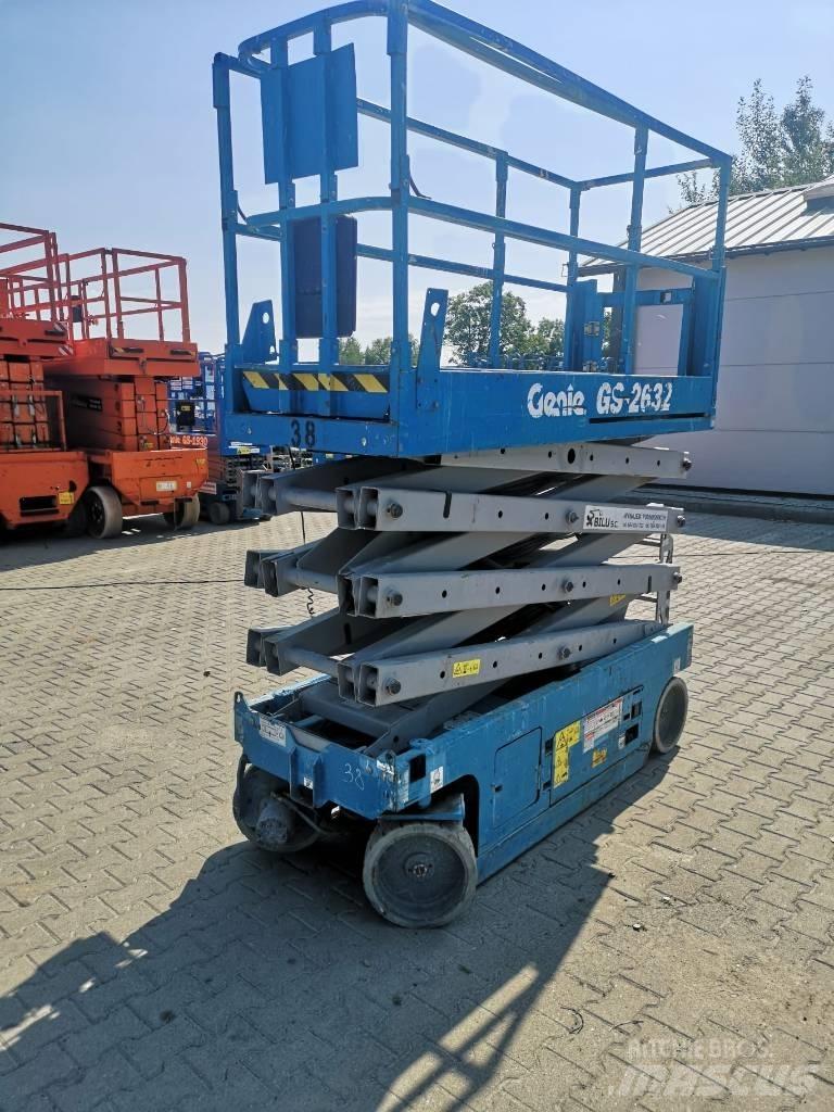 Genie 2632 Žirkliniai keltuvai