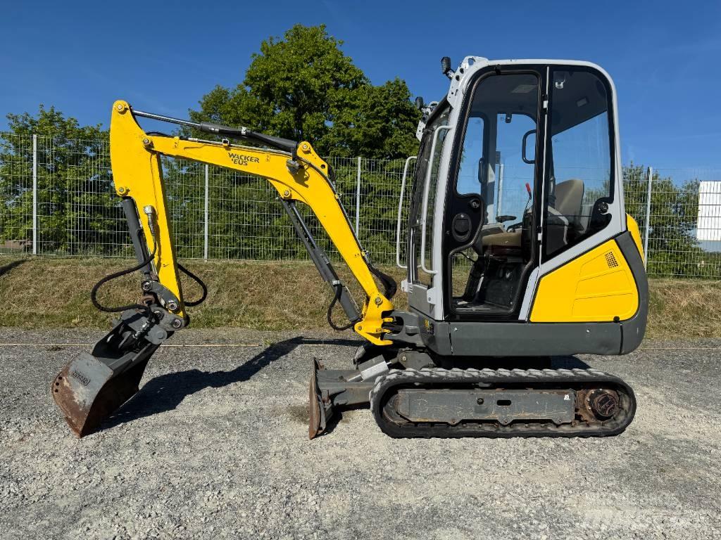 Wacker Neuson ET18 Vikšriniai ekskavatoriai