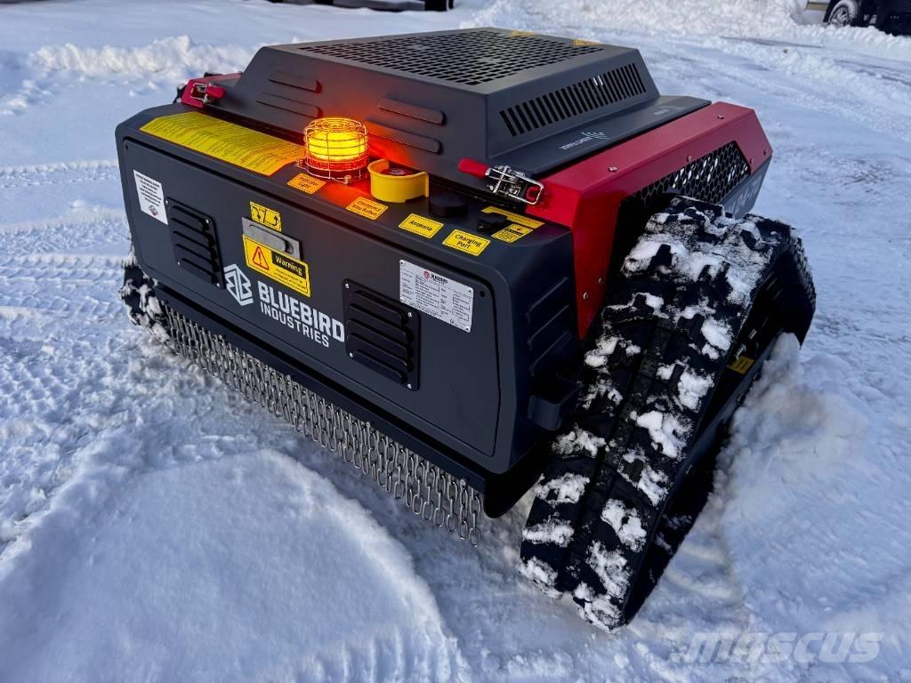 Blue Bird FM 24-70 Rankinės vejapjovės