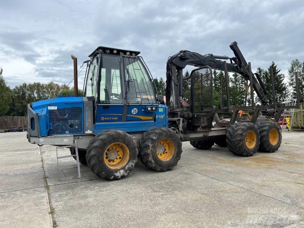 Rottne F15C Naudoti miškovežiai (Forvarderiai)