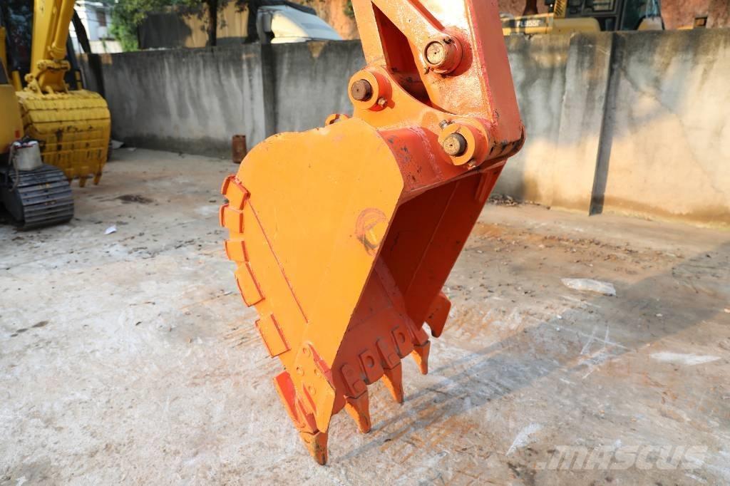 Hitachi ZX 120-6 Vikšriniai ekskavatoriai