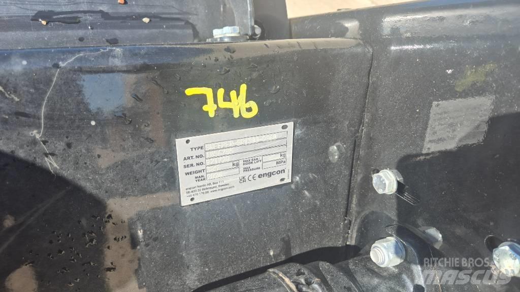 Engcon sweeper Šlavimo technika