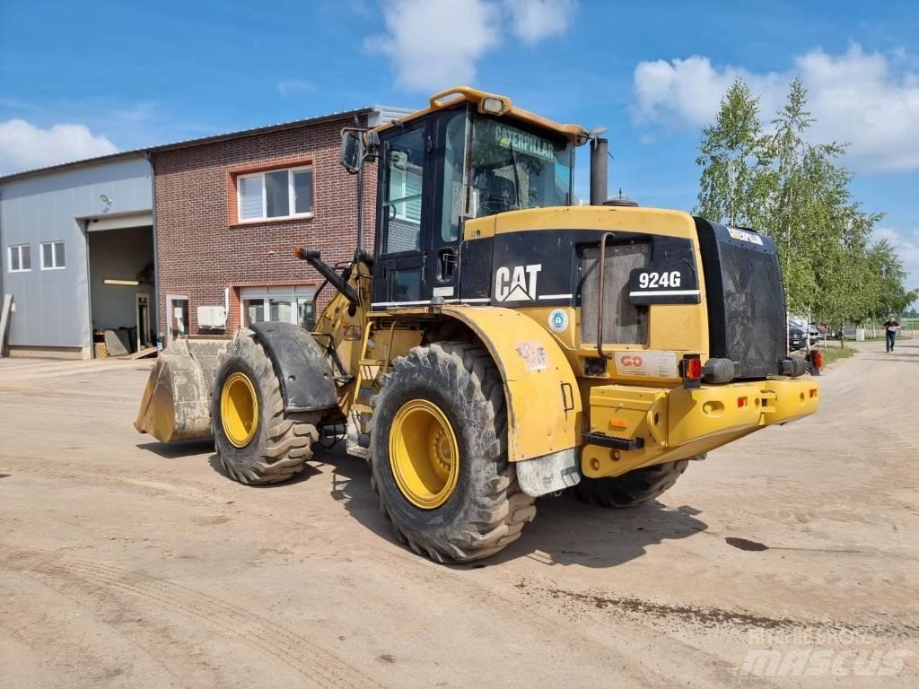 CAT 924 G Naudoti ratiniai krautuvai