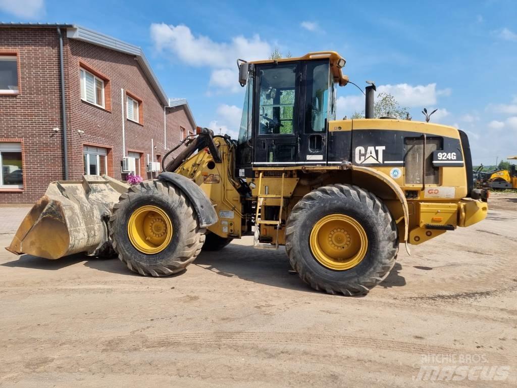 CAT 924 G Naudoti ratiniai krautuvai