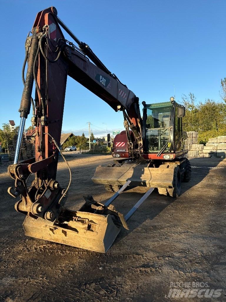 CAT 313 D Ratiniai ekskavatoriai