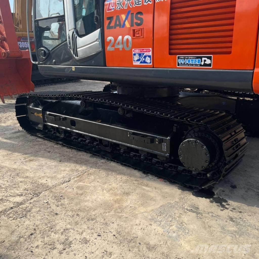 Hitachi ZX 240 Vikšriniai ekskavatoriai
