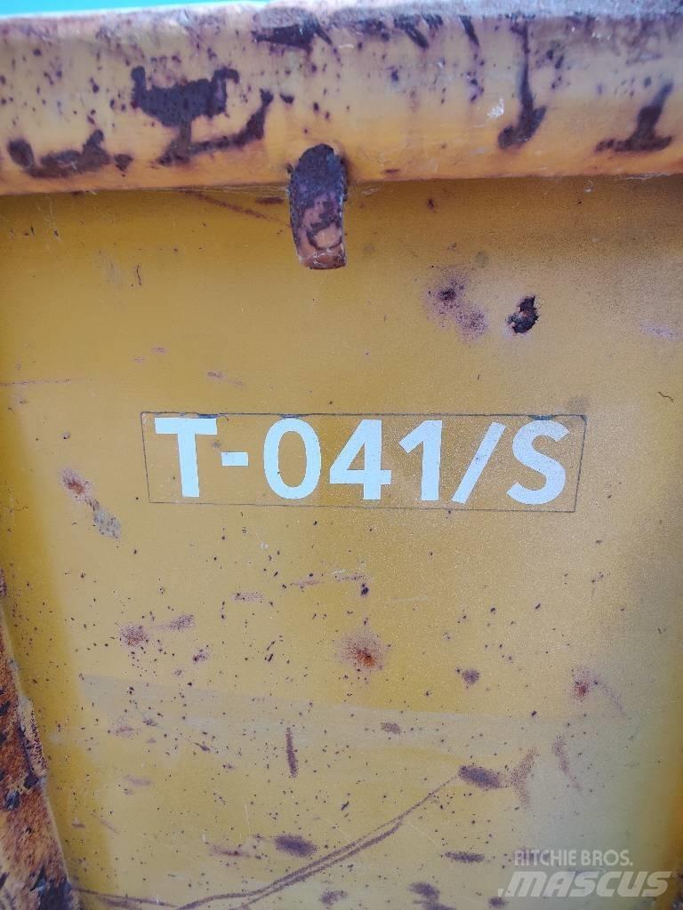 Möre T-041/S Savivartės priekabos