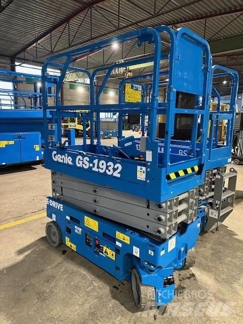 Genie GS1932e Žirkliniai keltuvai