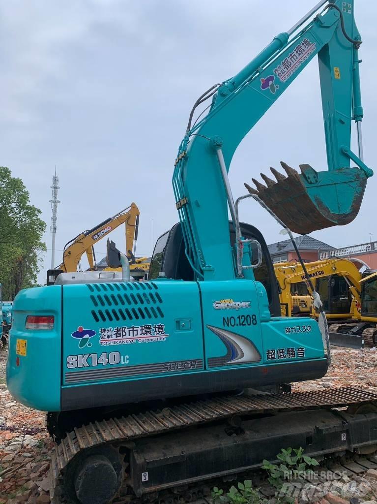 Kobelco SK 140 Vidutinės galios ekskavatoriai 7-12 t