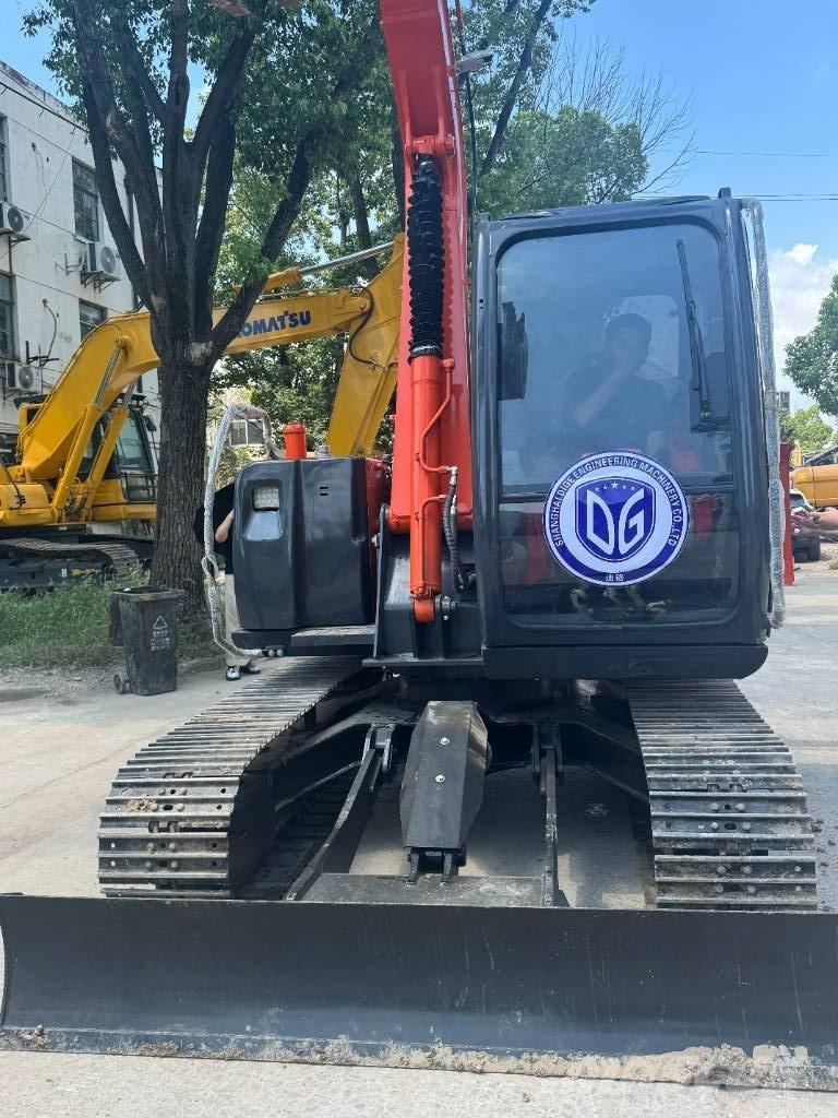 Hitachi ZX 70 Vikšriniai ekskavatoriai