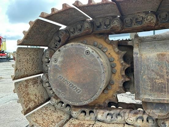 Doosan DX 300 LC-3 Vikšriniai ekskavatoriai