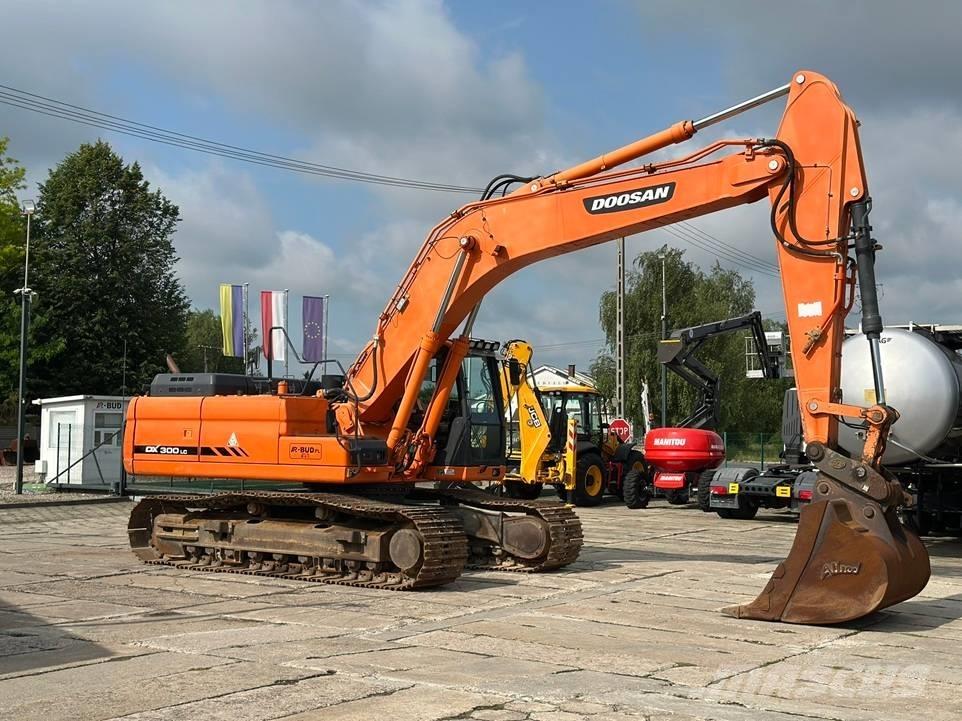 Doosan DX 300 LC-3 Vikšriniai ekskavatoriai
