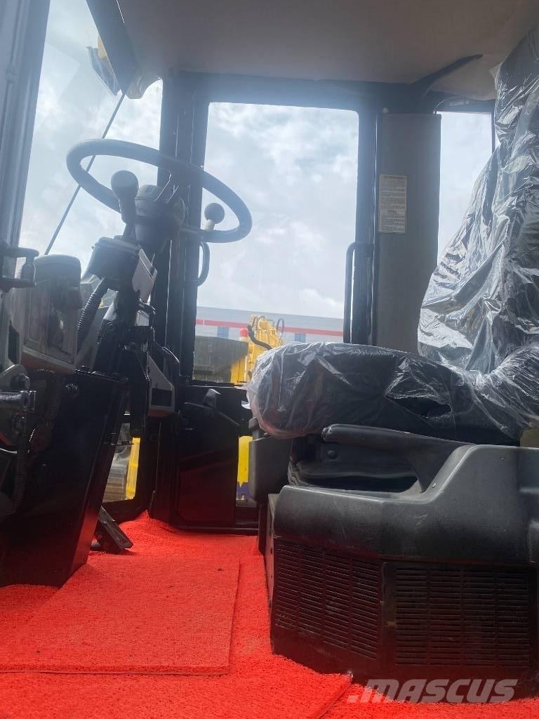 CAT 914 G Naudoti ratiniai krautuvai