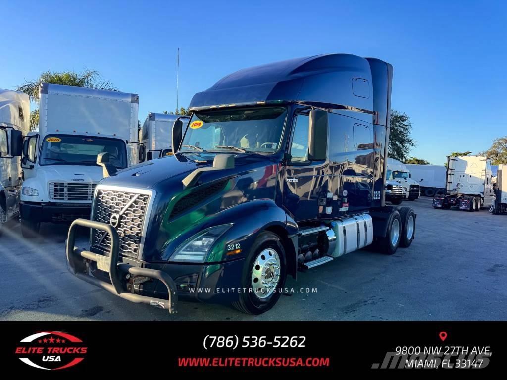 Volvo Commercial VNL Naudoti vilkikai