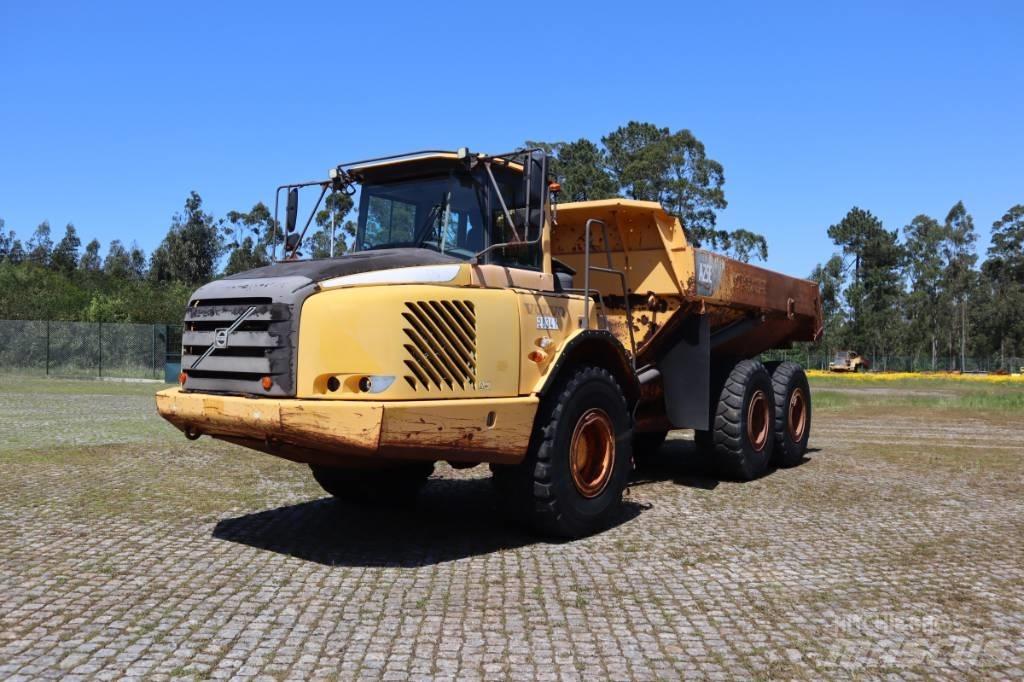 Volvo A25E Karjeriniai savivarčiai