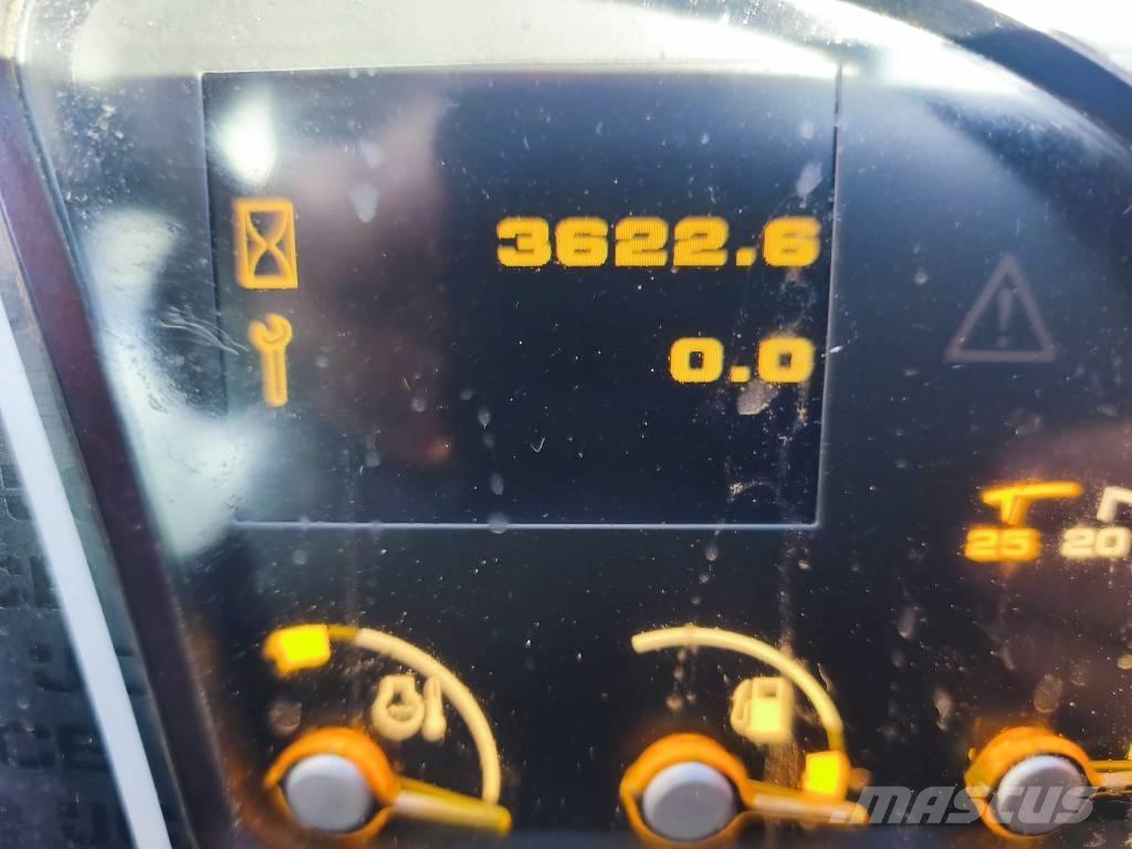 JCB 525-60 Teleskopiniai krautuvai