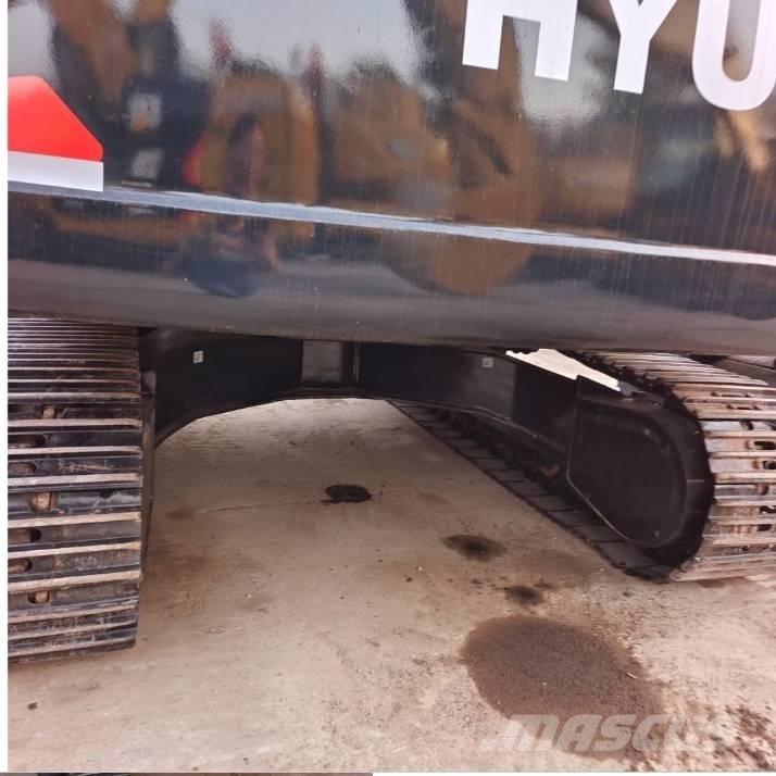 Hyundai 330LC-9S Vikšriniai ekskavatoriai