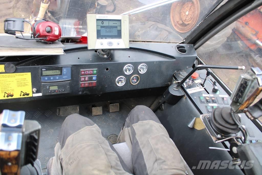 Sampo Rosenlew 1046x Miško technika (Harvesteriai)