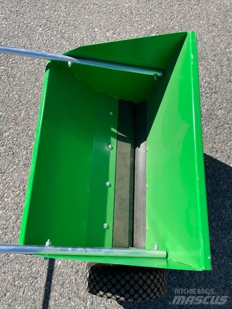 Sami S 600 Smėlio ir druskos barstytuvai