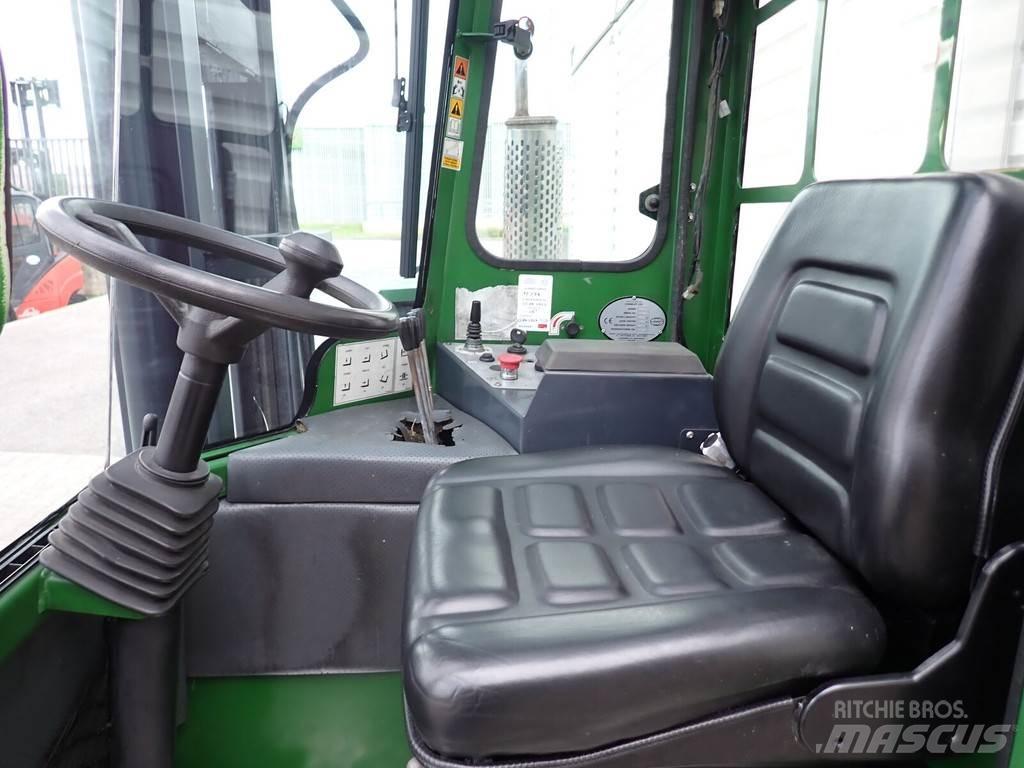 Combilift C4500 Krautuvai su pakrovimu iš šonų