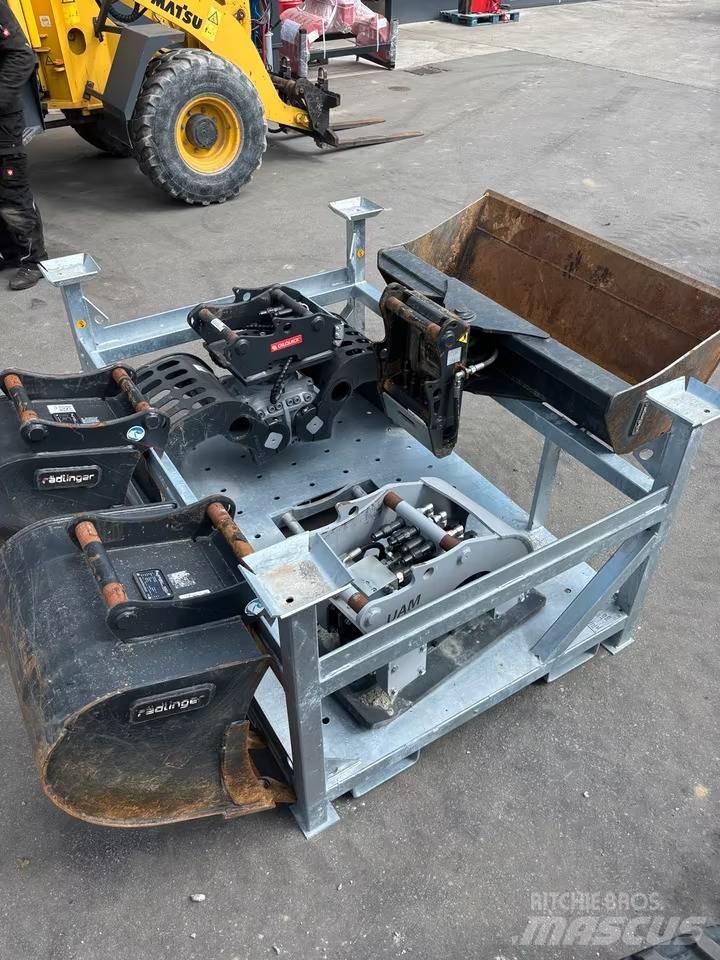Hitachi ZX38U P-Line Mini ekskavatoriai < 7 t