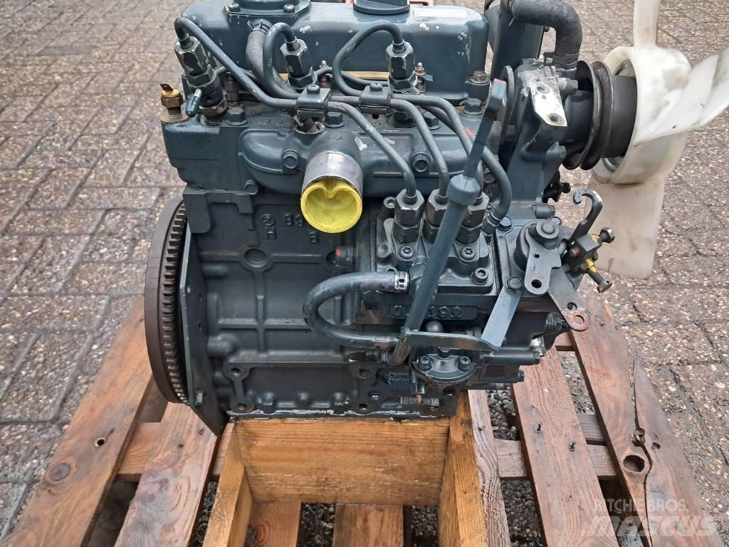 Kubota D722 Varikliai