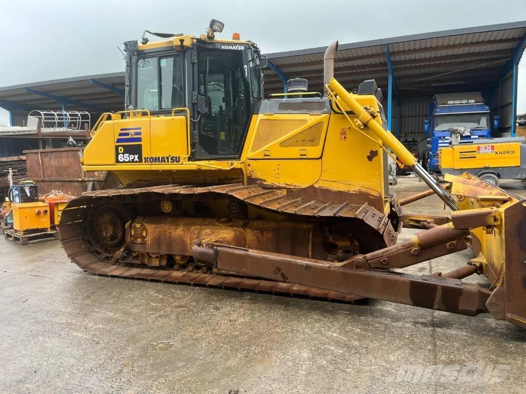 Komatsu 65 PX-17 Vikšriniai buldozeriai