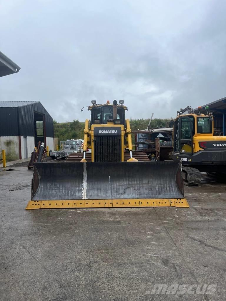 Komatsu 65 PX-17 Vikšriniai buldozeriai