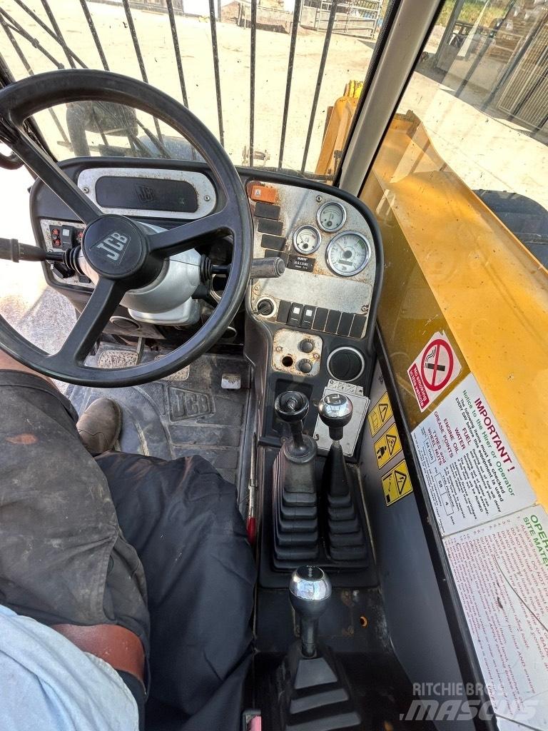 JCB 531-70 Teleskopiniai krautuvai