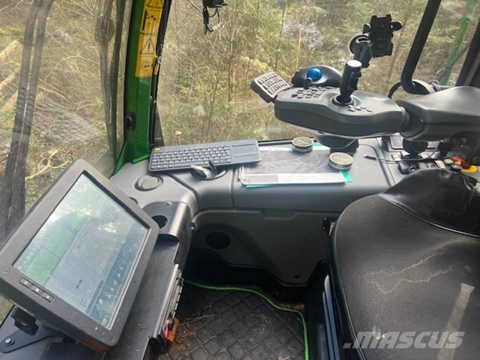John Deere 1170 G Miško technika (Harvesteriai)