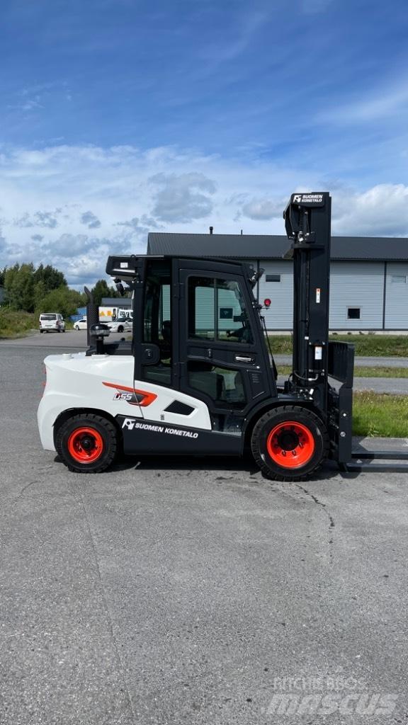 Bobcat D55C-9 Diesel Dyzeliniai krautuvai