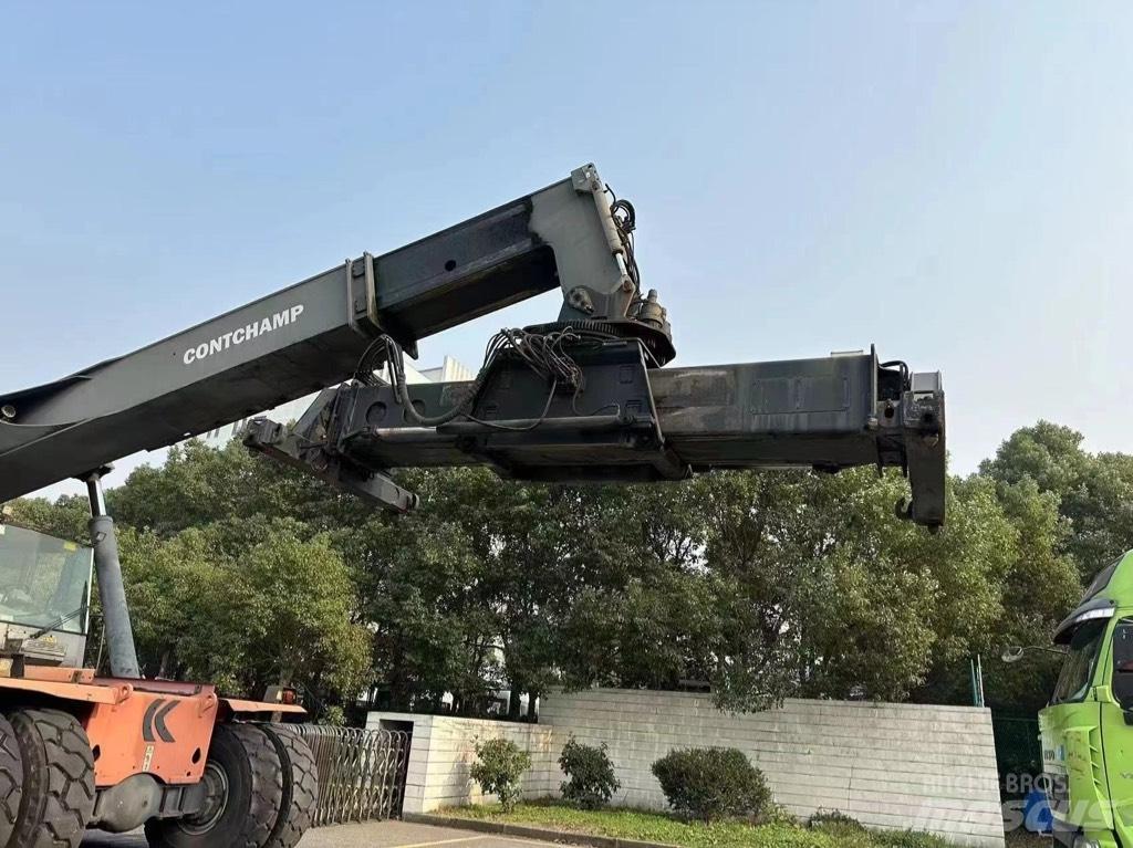 Kalmar M 517 Konteinerių krautuvai