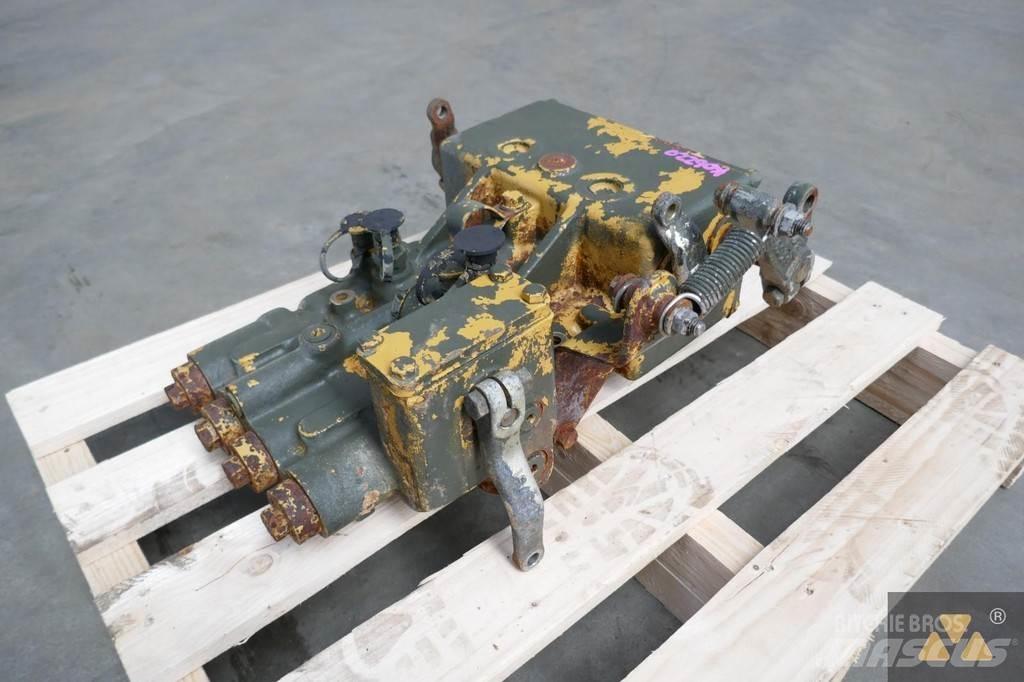 CAT 3T-6443 Transportas - Kita