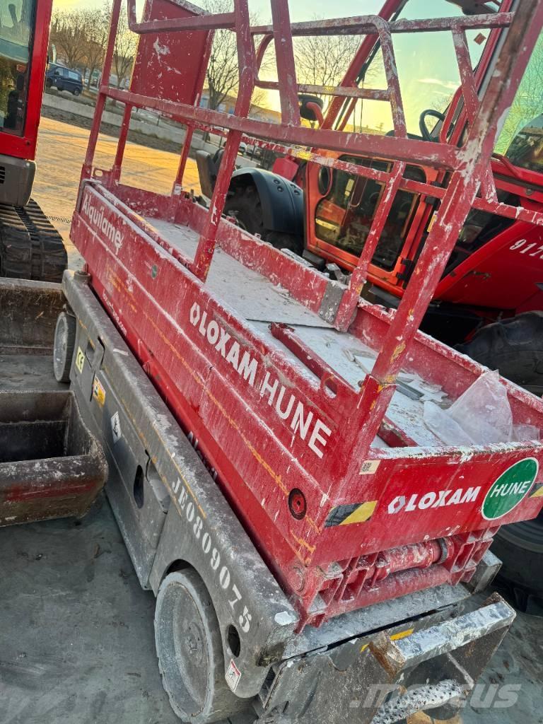 Haulotte Compact 8 Žirkliniai keltuvai