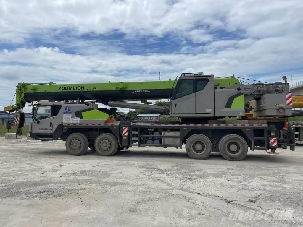 Zoomlion ZTC 350 H Neapdoroto reljefo kranai
