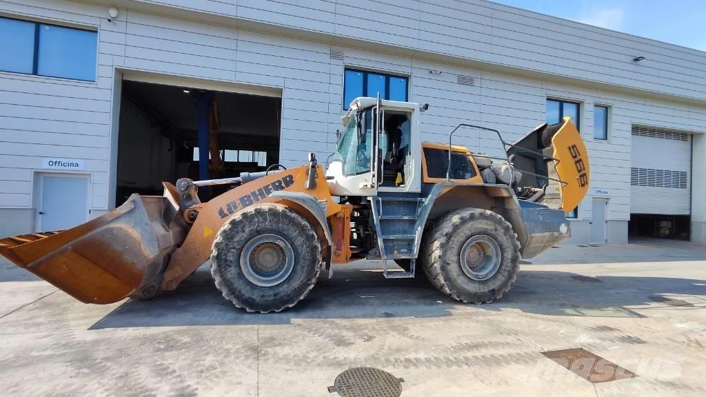Liebherr L 566 Naudoti ratiniai krautuvai