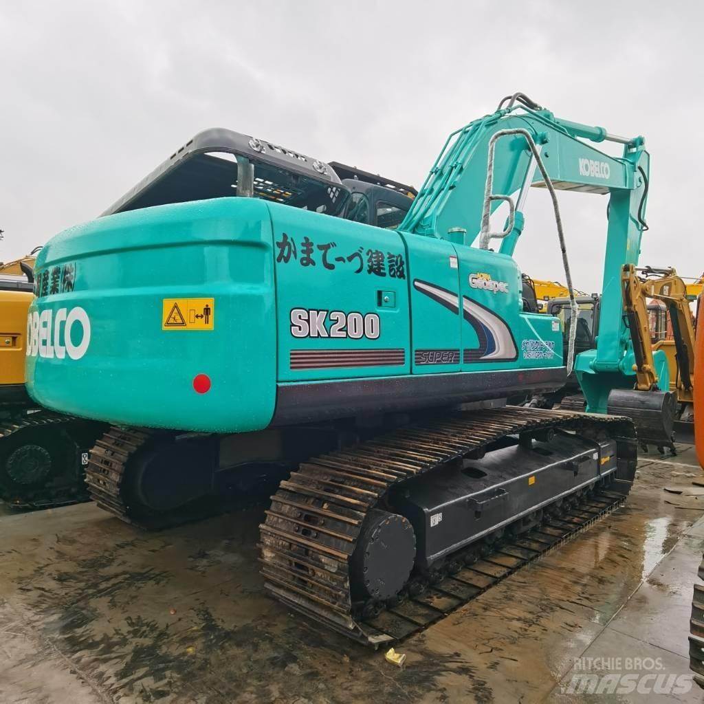 Kobelco SK 200 Vikšriniai ekskavatoriai
