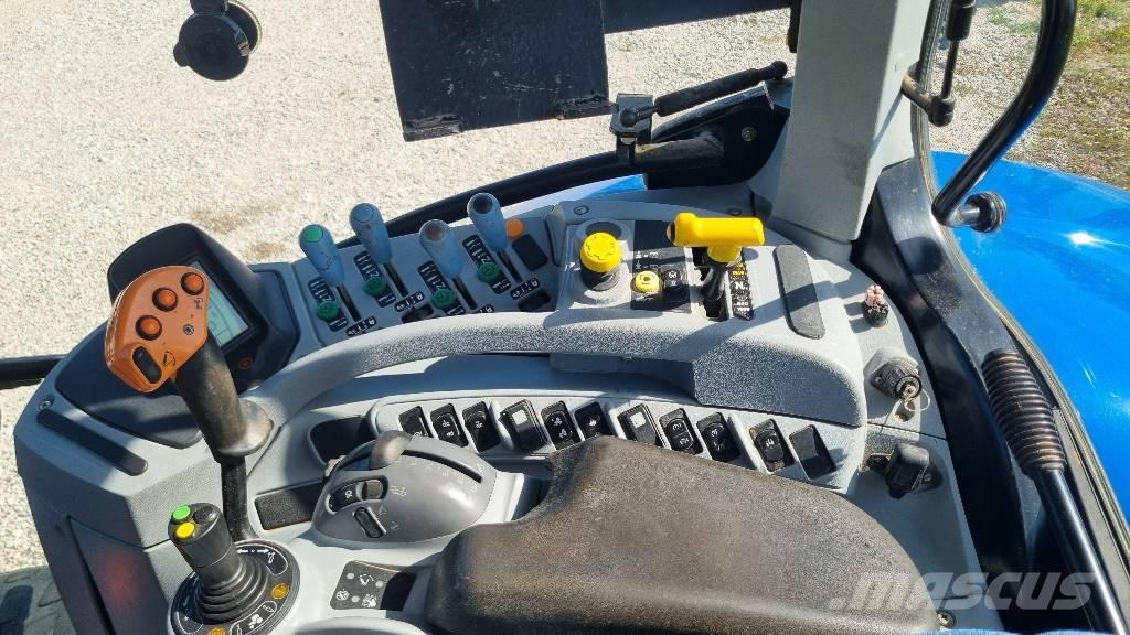 New Holland T6080 Traktoriai