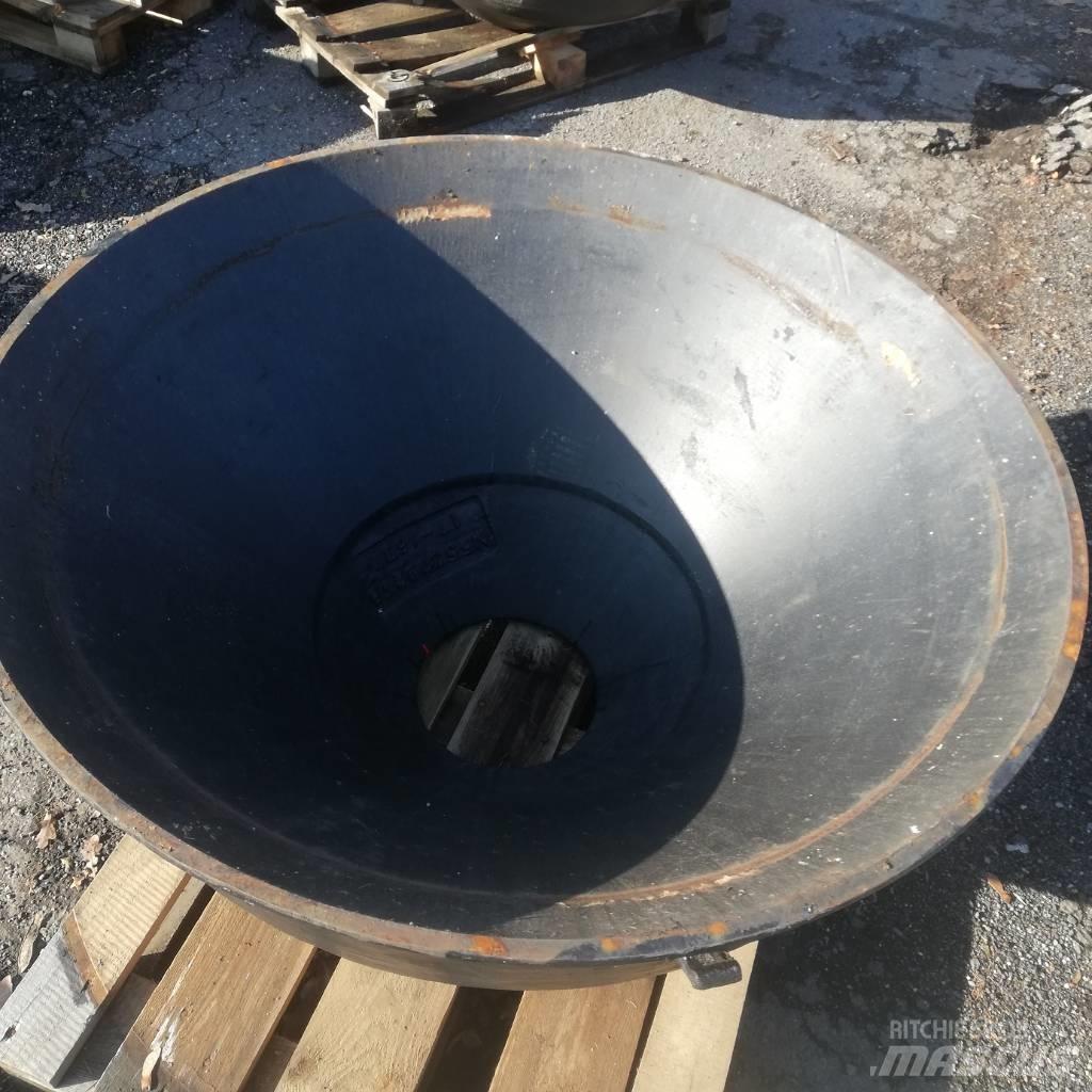 Metso HP 4 Mantle Mobilūs smulkintuvai
