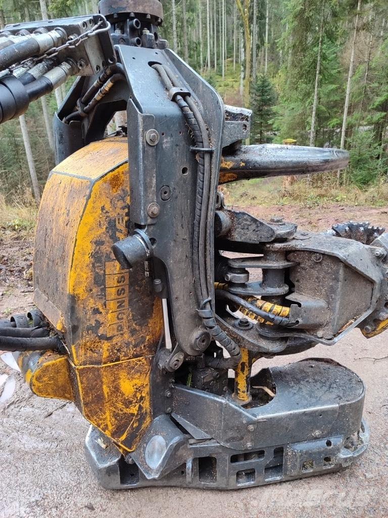 Ponsse Ergo 8W Miško technika (Harvesteriai)